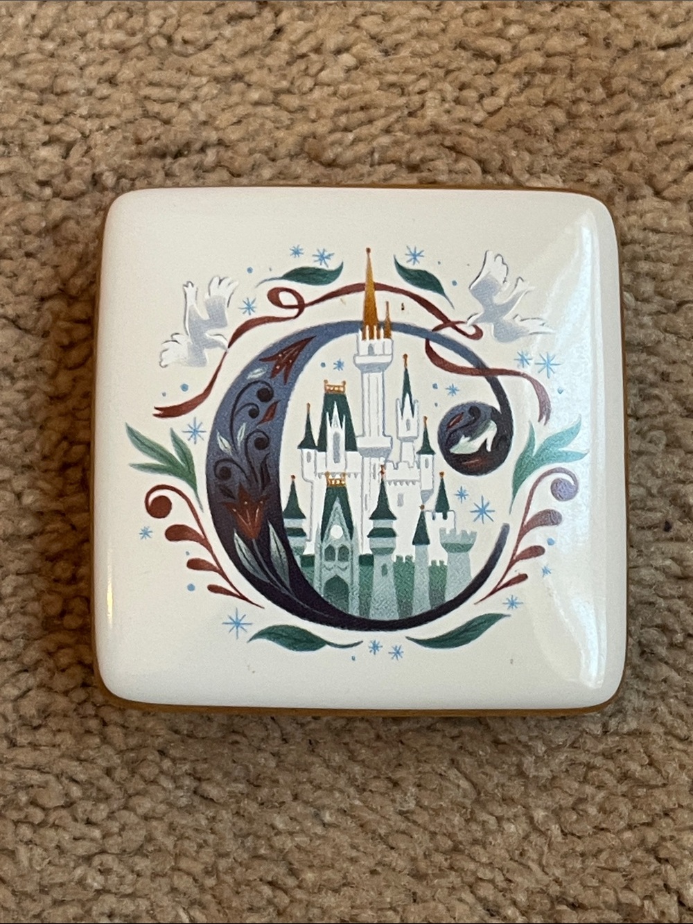 NWT Disney Cinderella’s Castle Ceramic Jewelry Box
